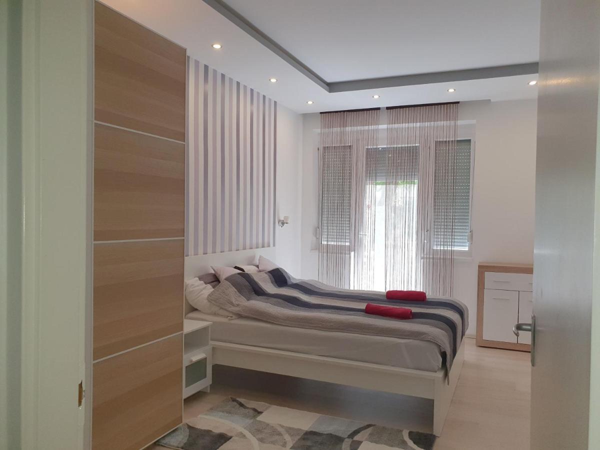 Viola Apartman With Infra Sauna Apartment Szeged Exterior photo